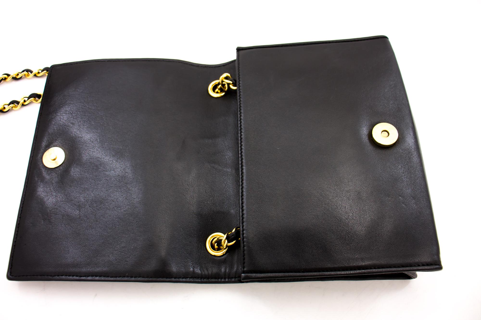 CHANEL Vintage Classic Chain Shoulder Bag Black Quilted Full Flap 6