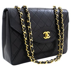 Vintage Chanel CC Turnlock Black Quilted Leather Medium Classic Double Flap  Chain Shoulder Bag