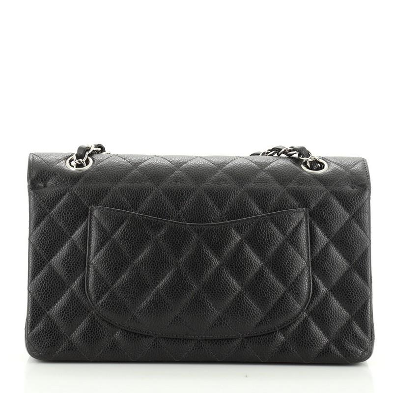 Chanel  Vintage Classic Double Flap Bag Quilted Caviar Medium In Good Condition In NY, NY