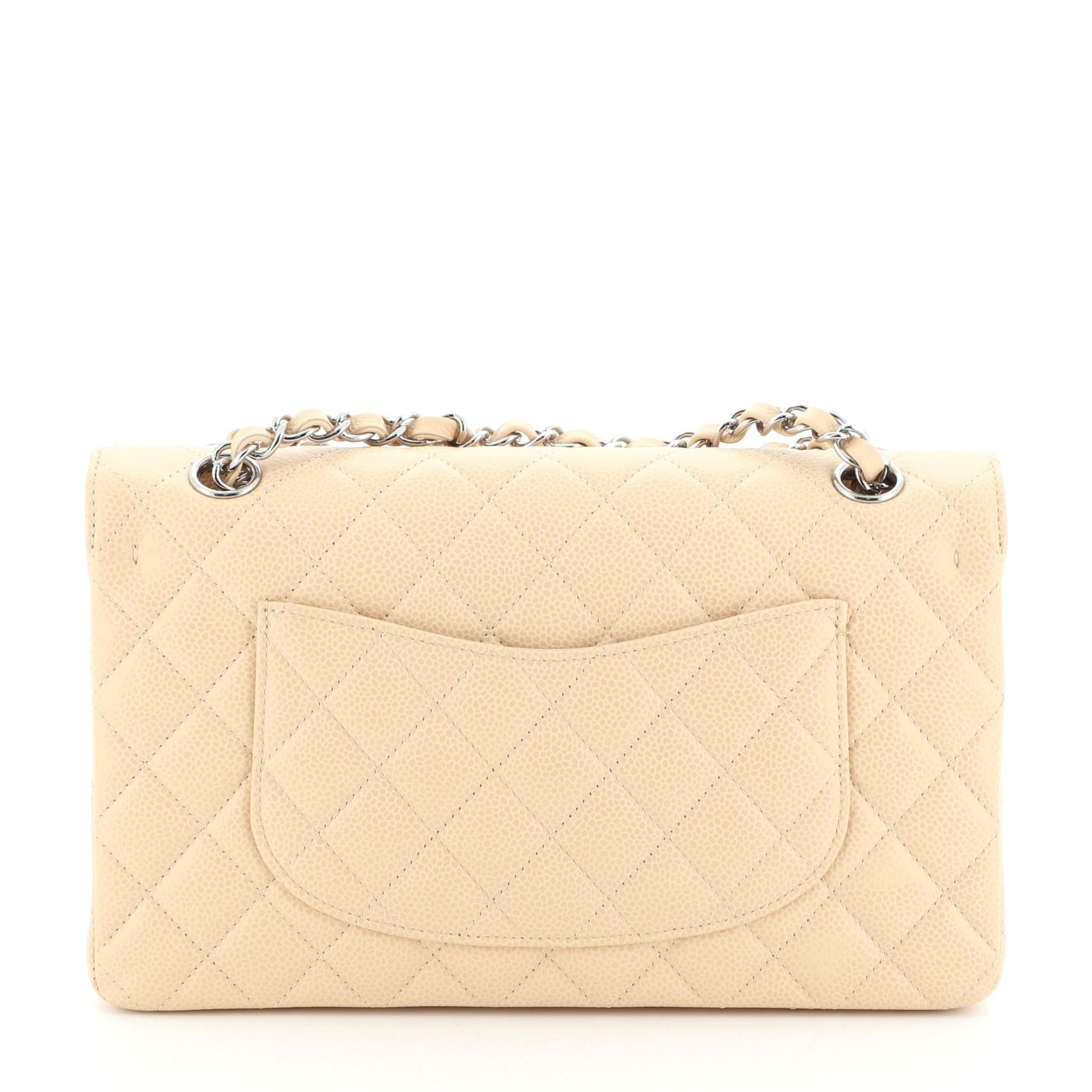 Chanel Vintage Classic Double Flap Bag Quilted Caviar Medium In Good Condition In NY, NY