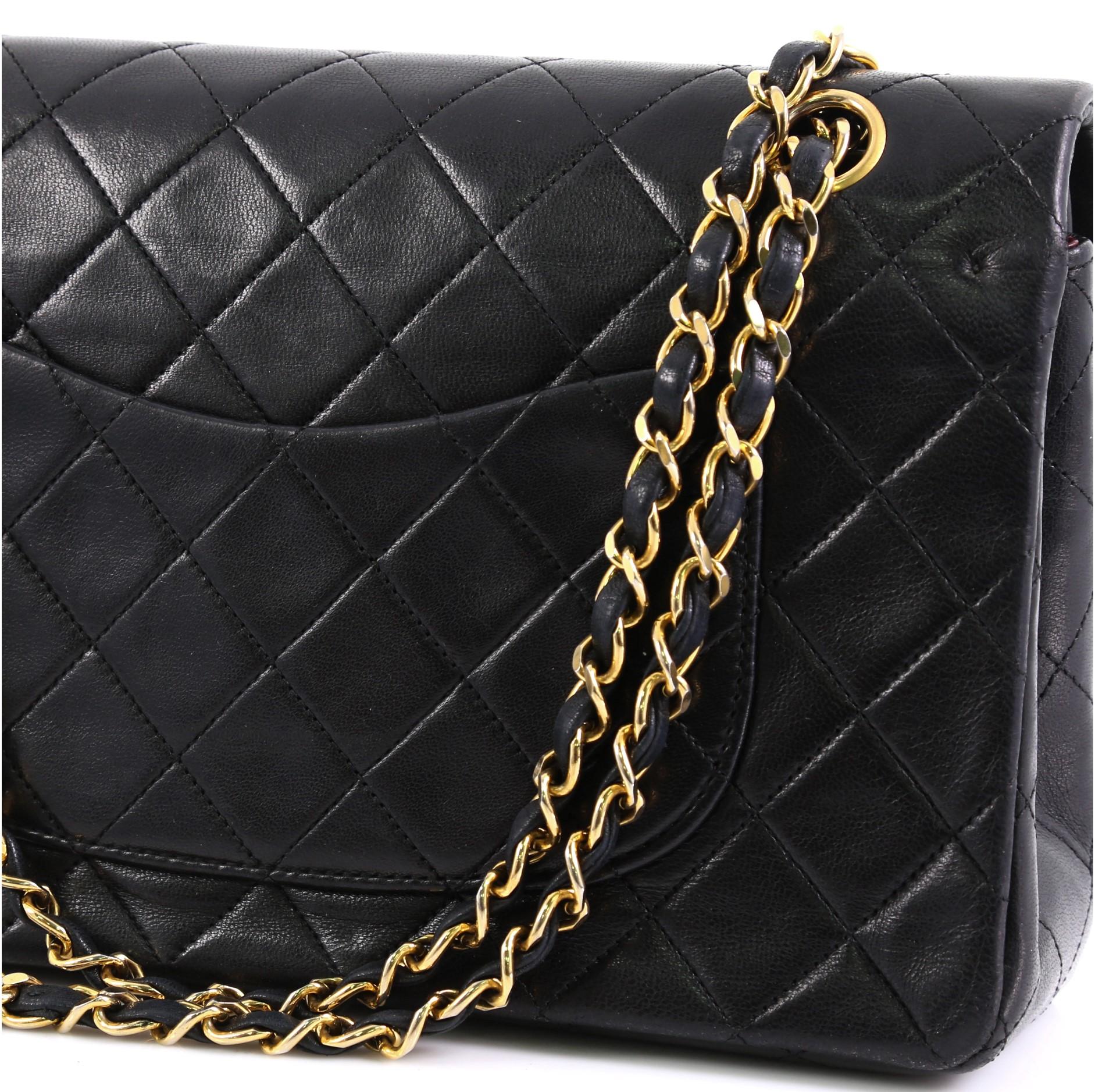 Women's or Men's Chanel Vintage Classic Double Flap Bag Quilted Lambskin Medium