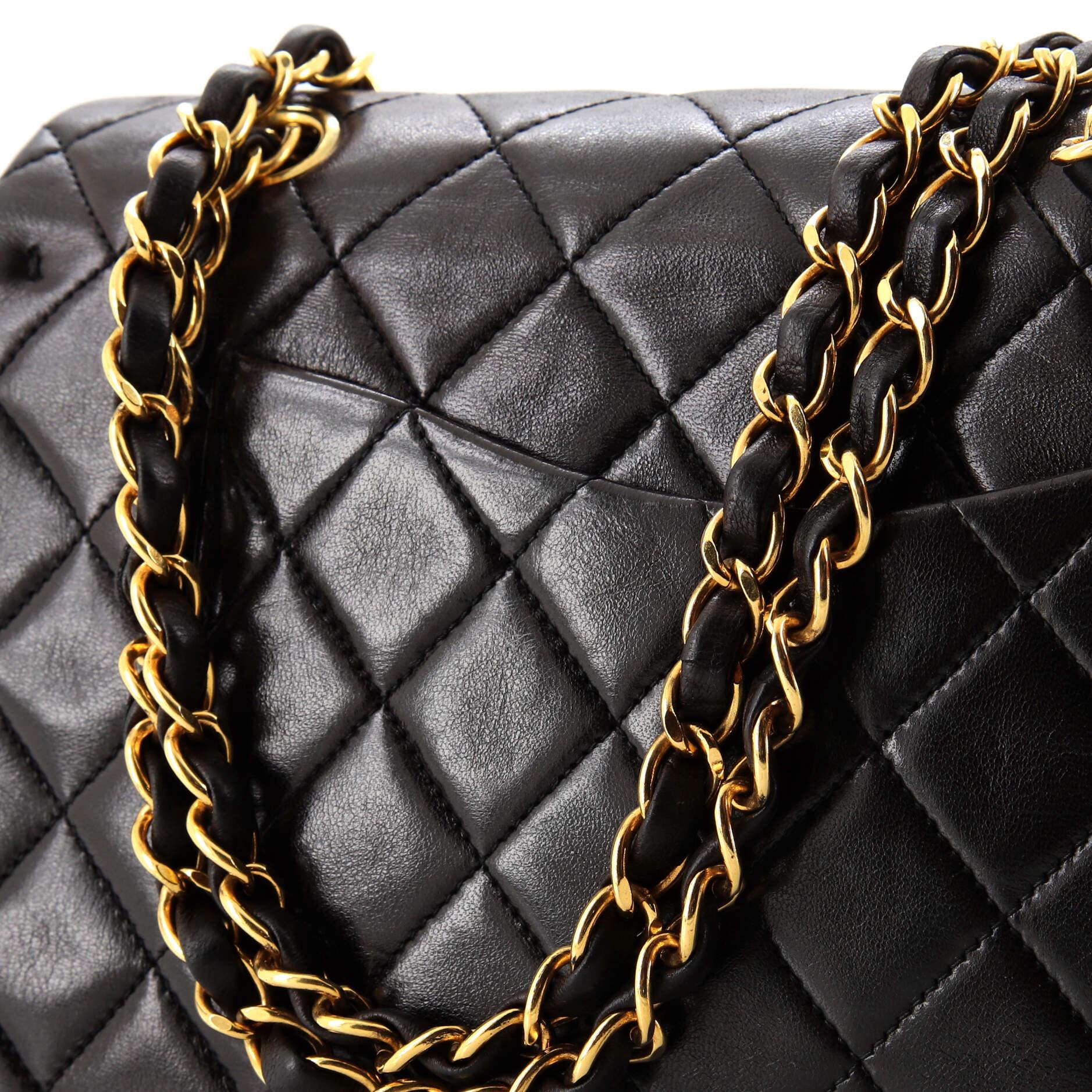 Chanel Vintage Classic Double Flap Bag Quilted Lambskin Medium 4
