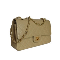 Chanel Vintage Classic Flap Medium Bag In Beige Lammfell Leder Gold Hardware
