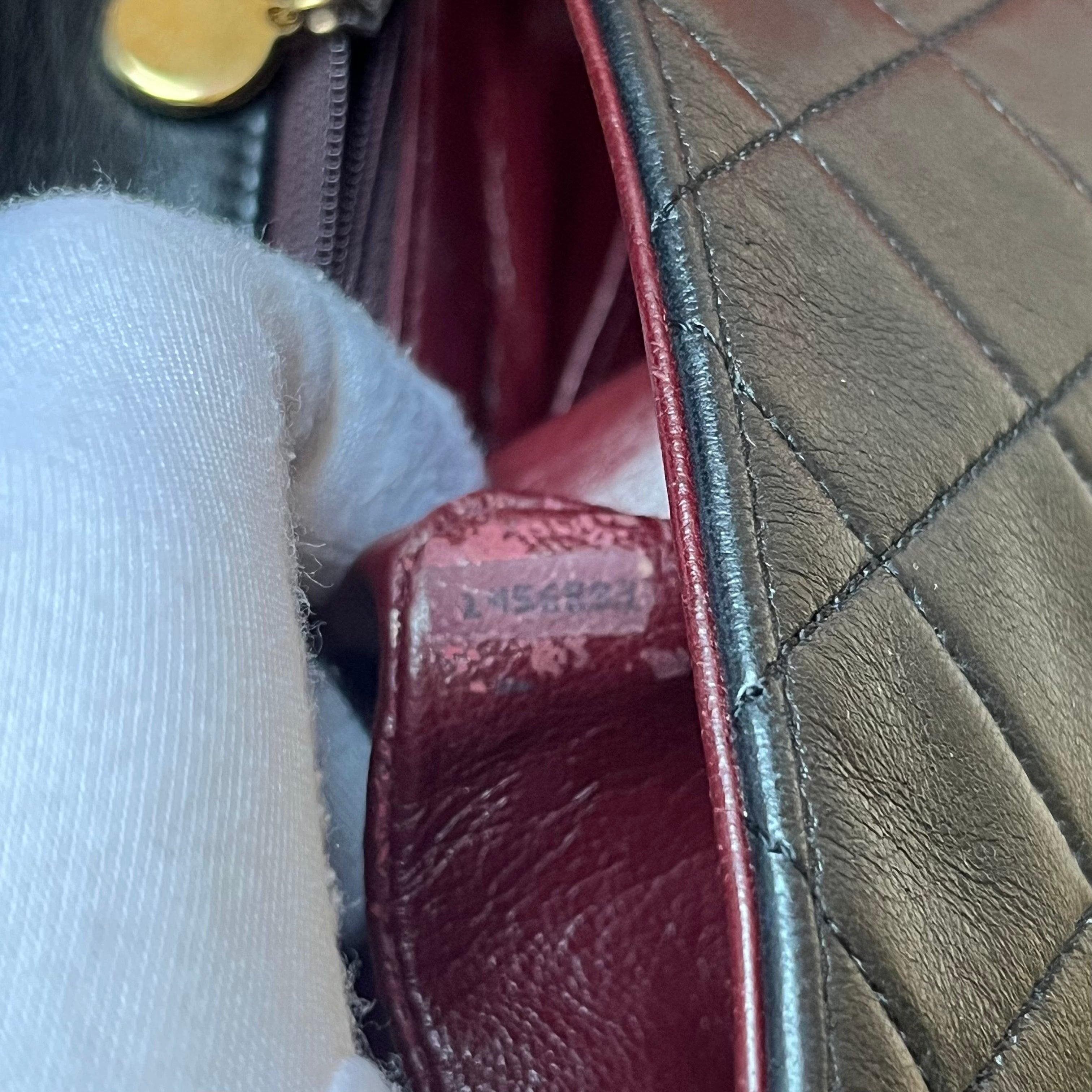 Chanel Vintage Classic Flap Mini Schwarzes Lammleder 24k Gold HW, 1989-1991 12