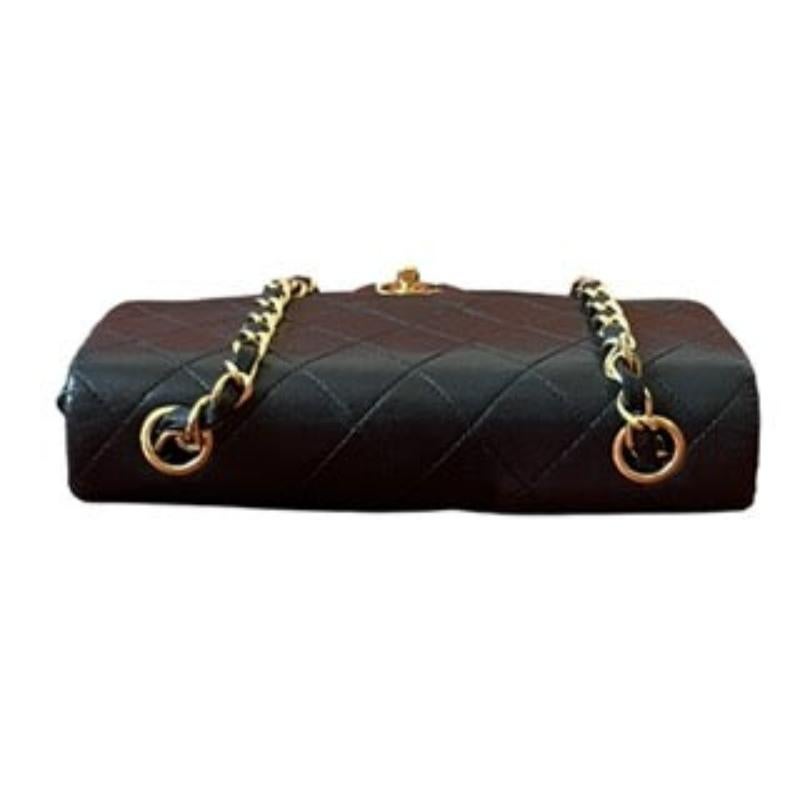 Chanel Vintage Classic Flap Mini Schwarzes Lammleder 24k Gold HW, 1989-1991 Damen