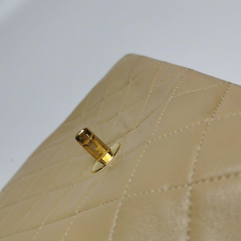 Chanel Vintage Classic Flap Mini Square Beige Lambskin 24k Gold HW, 1989-1991 5