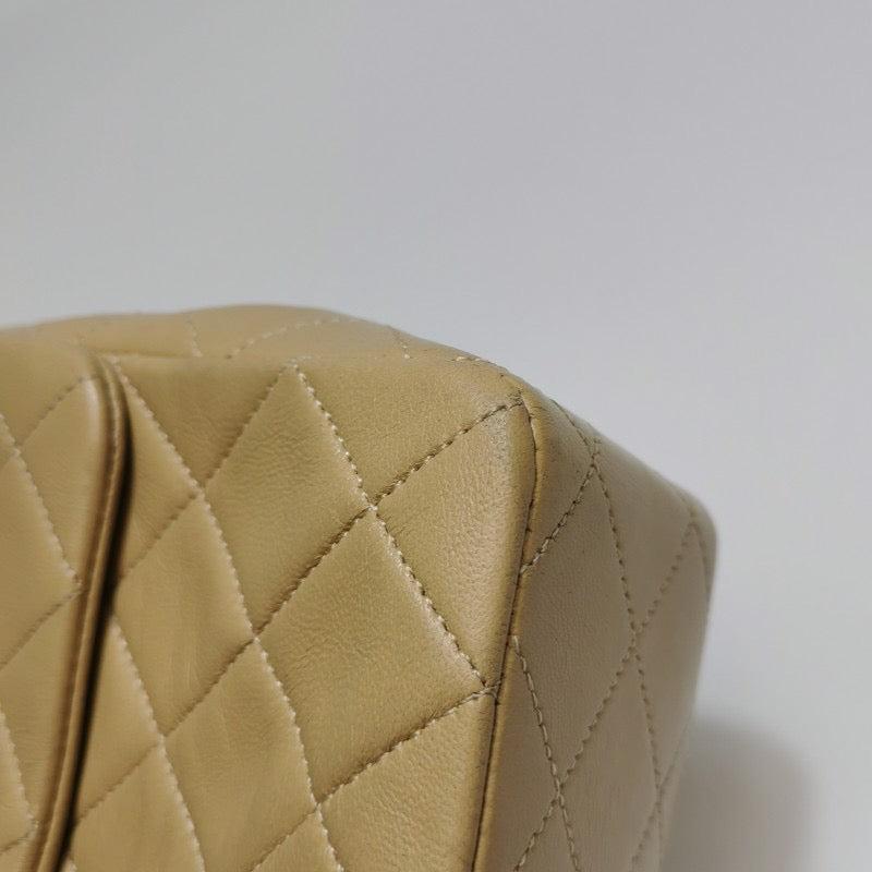 Chanel Vintage Classic Flap Mini Square Beige Lambskin 24k Gold HW, 1989-1991 9