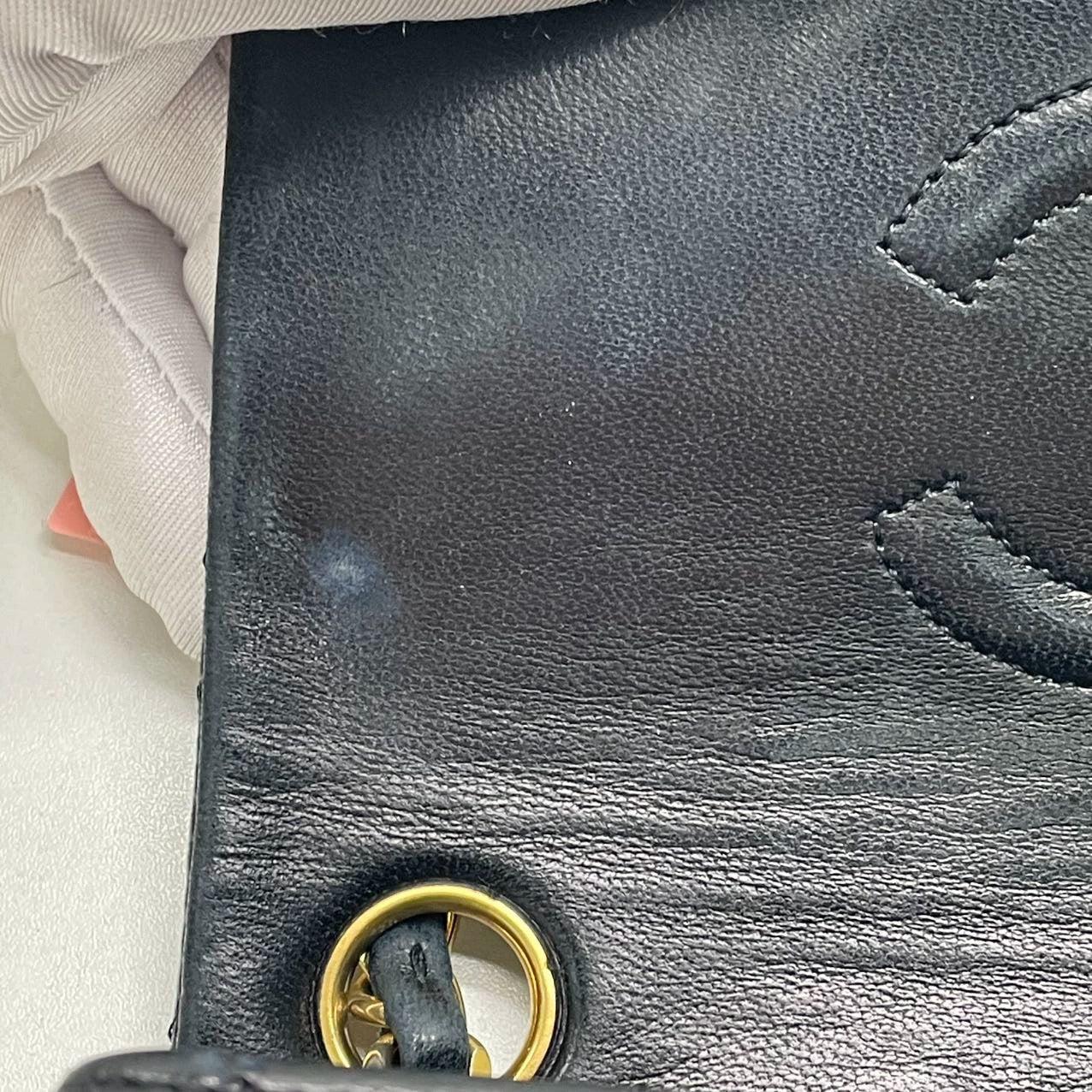Chanel Vintage Classic Flap Mini Square Black Lambskin 24k Gold HW, 1989-1991 For Sale 13