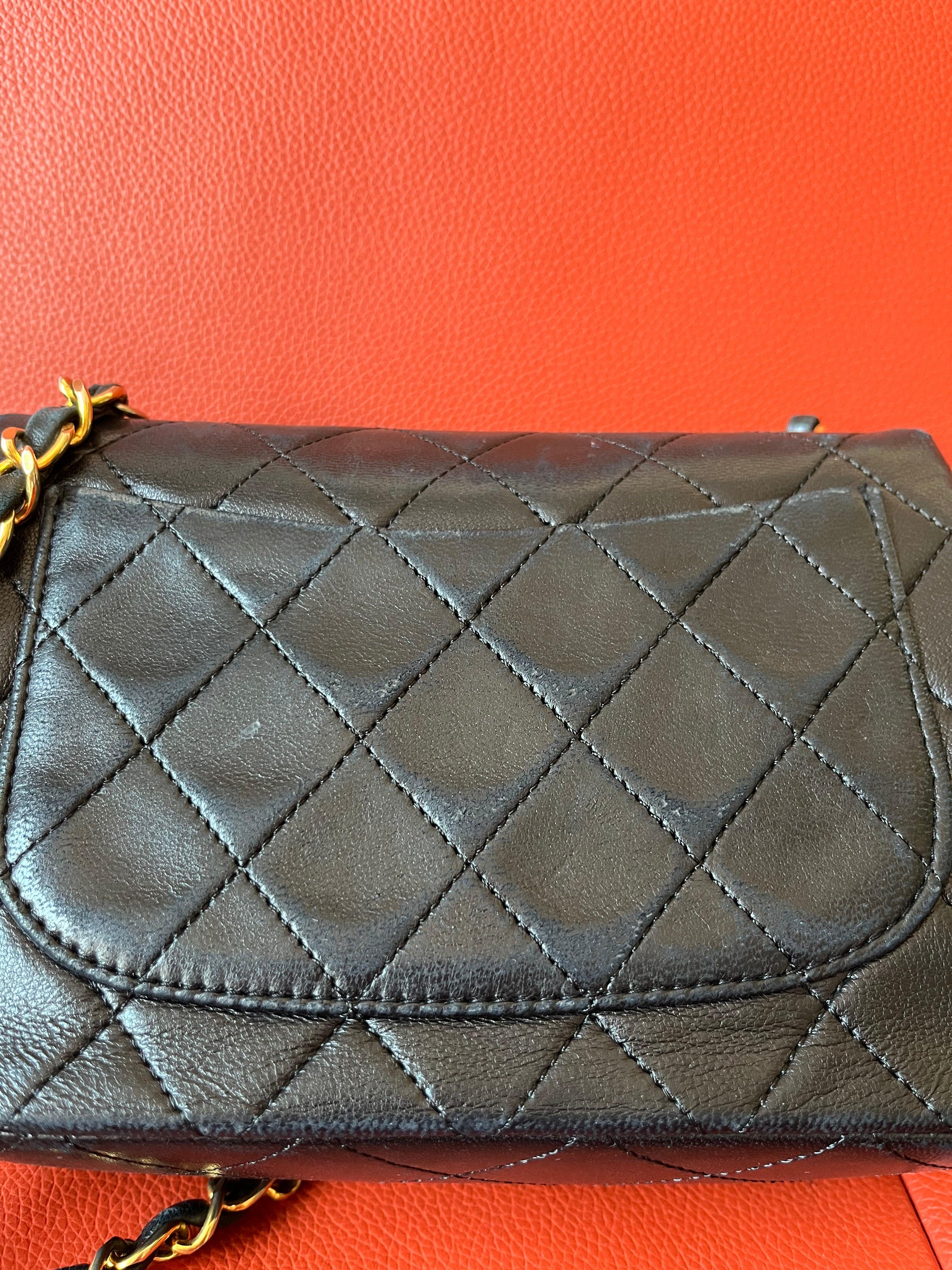 Chanel Vintage Classic Flap Mini Square Black Lambskin 24k Gold HW, 1989-1991 For Sale 16