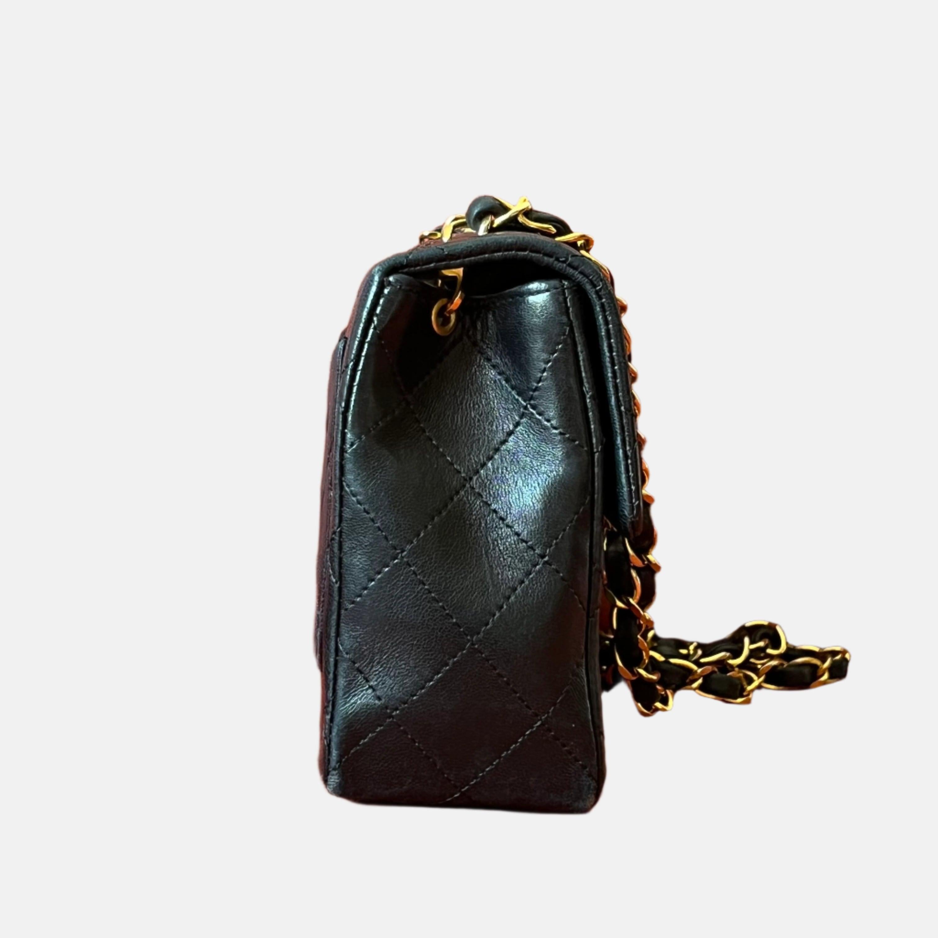 Women's Chanel Vintage Classic Flap Mini Square Black Lambskin 24k Gold HW, 1989-1991 For Sale