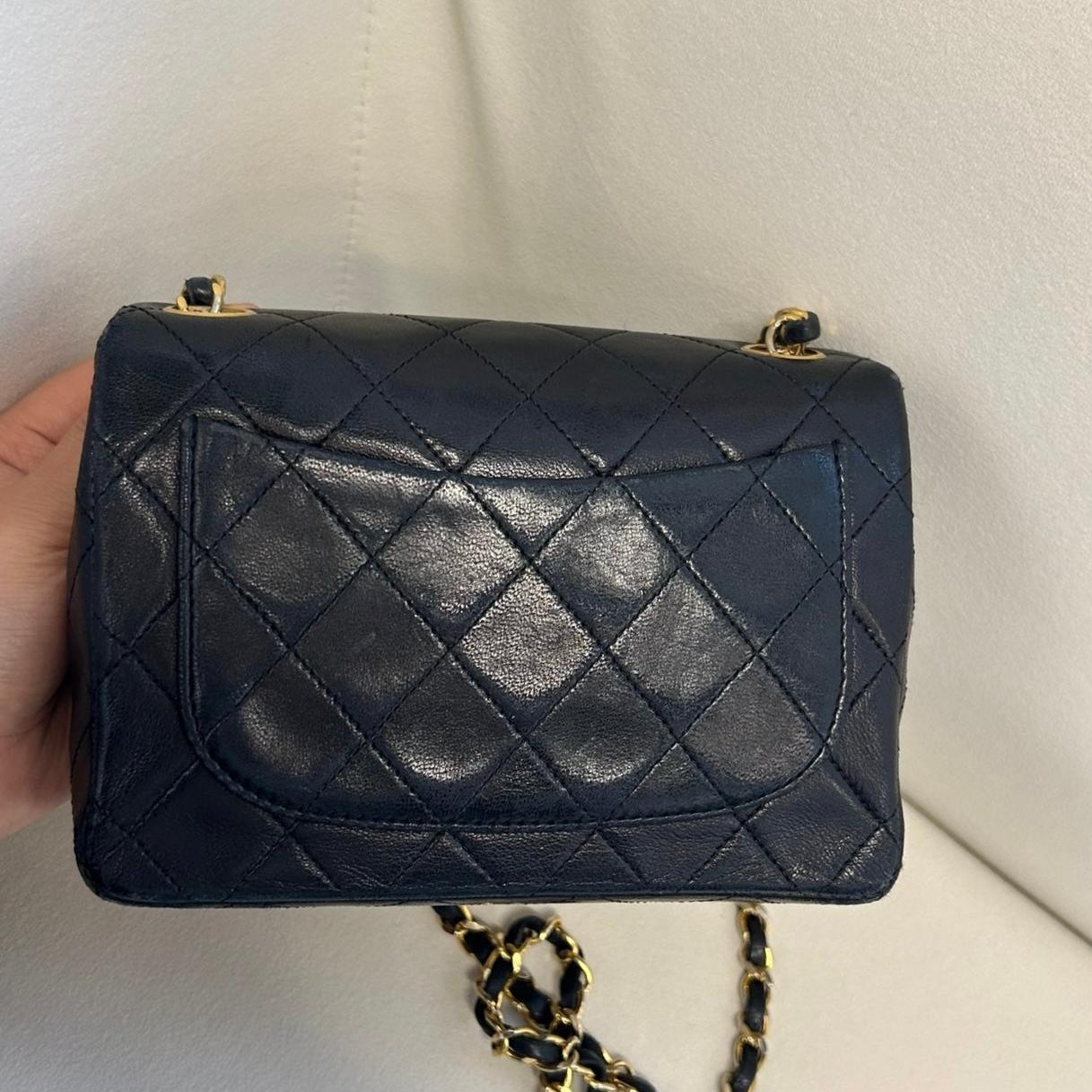 Chanel Vintage Classic Flap Mini Square Black Lambskin 24k Gold HW, 1989-1991 For Sale 1