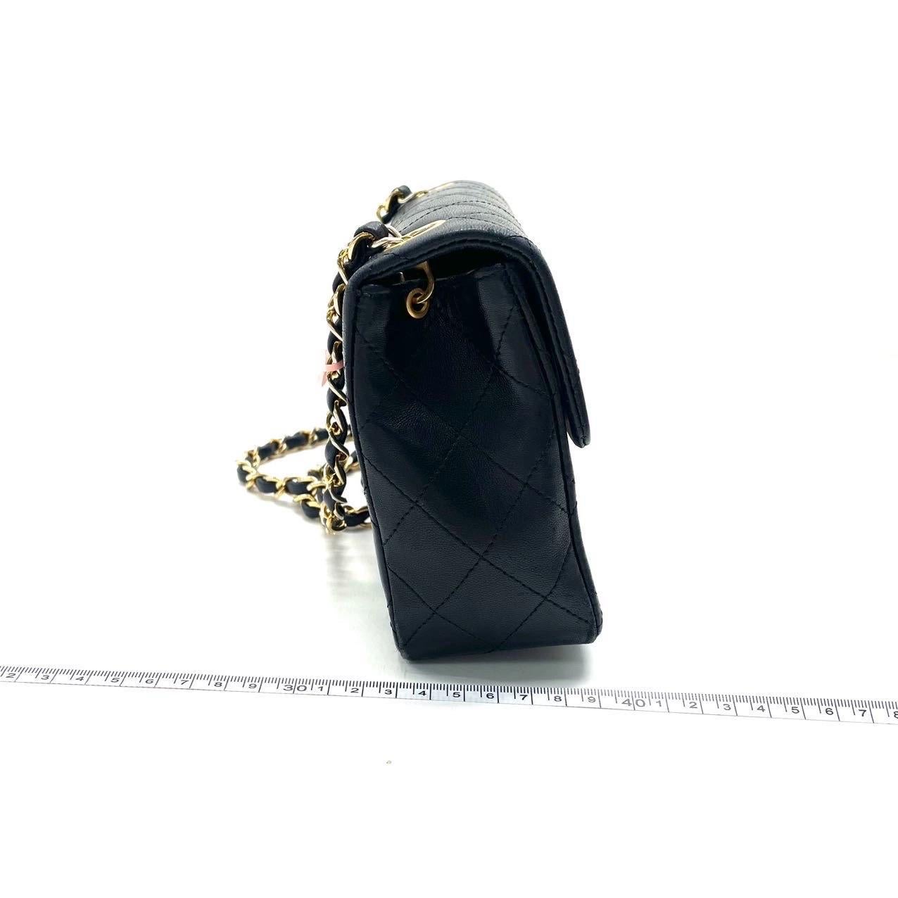 Chanel Vintage Classic Flap Mini Square Black Lambskin 24k Gold HW, 1989-1991 For Sale 3
