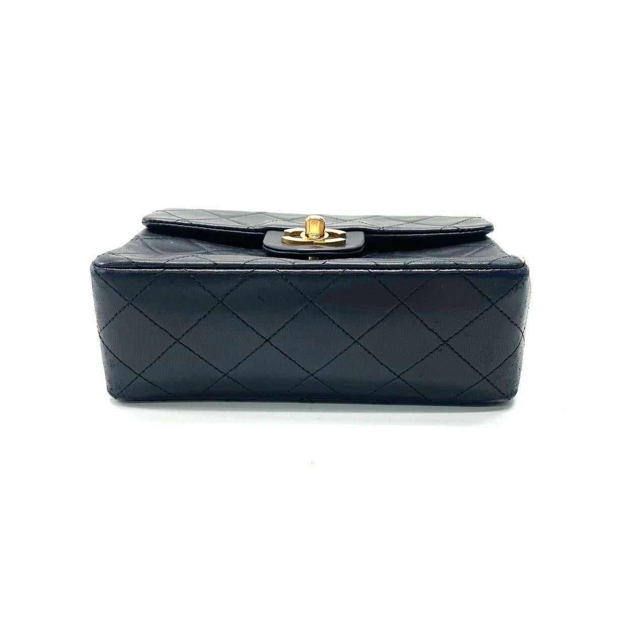Chanel Vintage Classic Flap Mini Square Black Lambskin 24k Gold HW, 1989-1991 For Sale 4