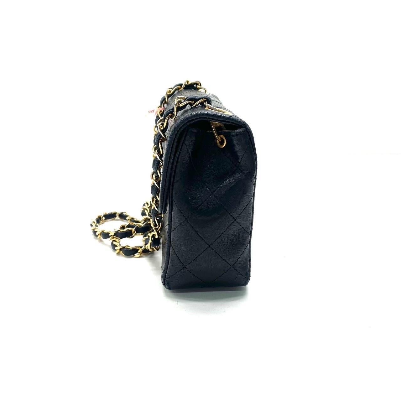 Chanel Vintage Classic Flap Mini Square Black Lambskin 24k Gold HW, 1989-1991 For Sale 5