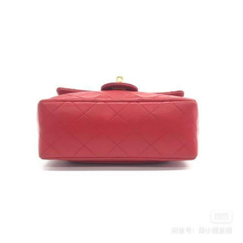 Chanel Vintage Classic Flap Mini Square Red Lambskin 24k Gold HW, 1989-1991 For Sale 2