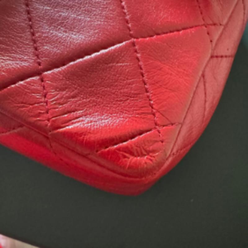 Chanel Vintage Classic Flap Mini Square Red Lambskin 24k Gold HW, 1989-1991 For Sale 4