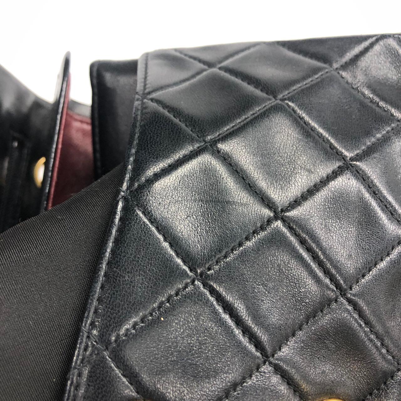 Chanel Vintage Classic Flap Small Black Lambskin Leather 24k Gold PlatedHardware For Sale 13