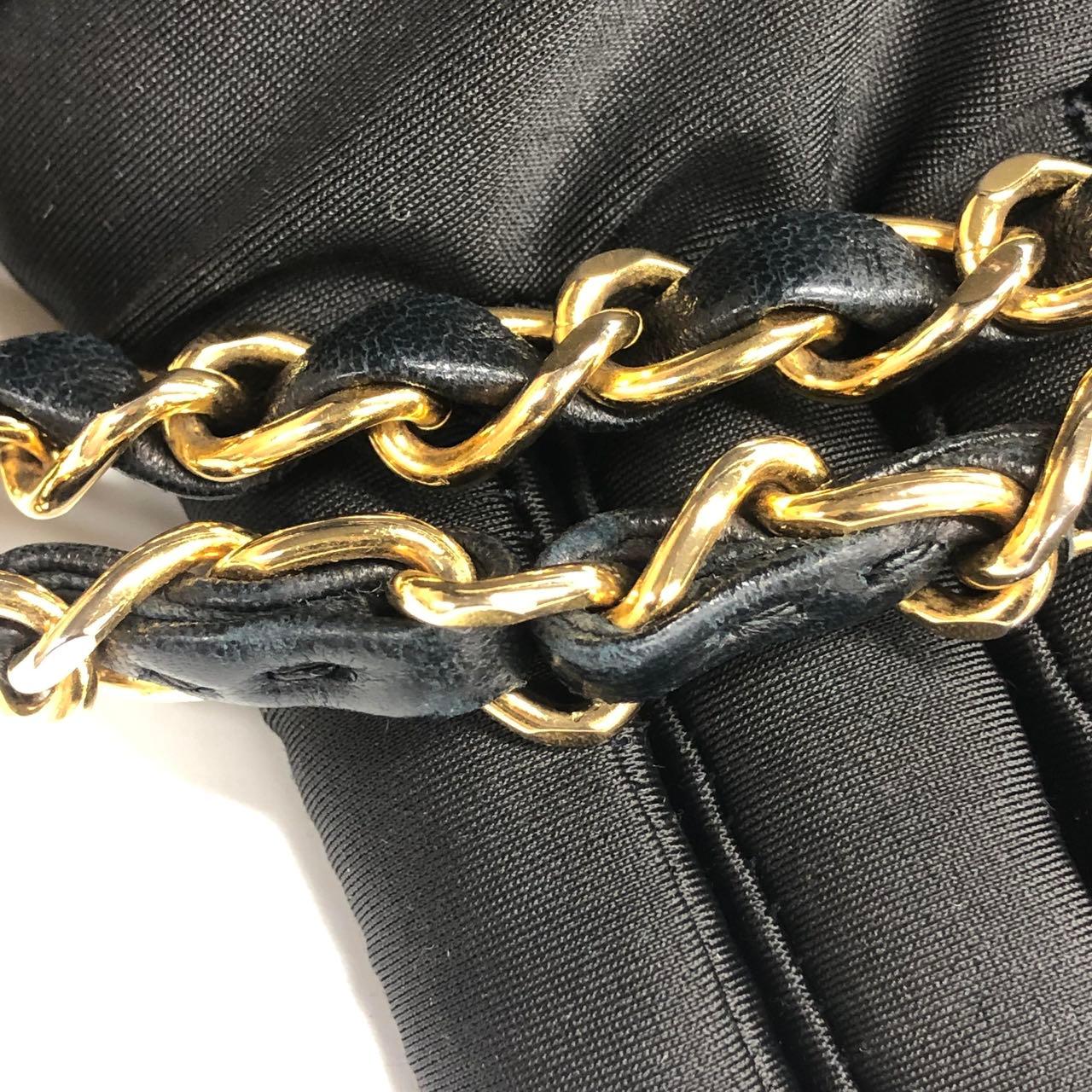 This one-of-a-kind Chanel Classic Flap bag exudes sophistication and timeless elegance. Crafted from luxurious black lambskin leather, it is adorned with gold-tone hardware. 

CONDITION: VERY GOOD CONDITION

MISSING Serial sticker. Authenticated by