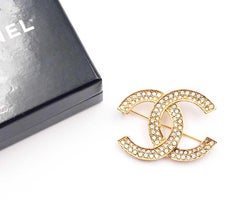 Chanel Vintage Classic Gold Plated CC Silver Crystal Brooch