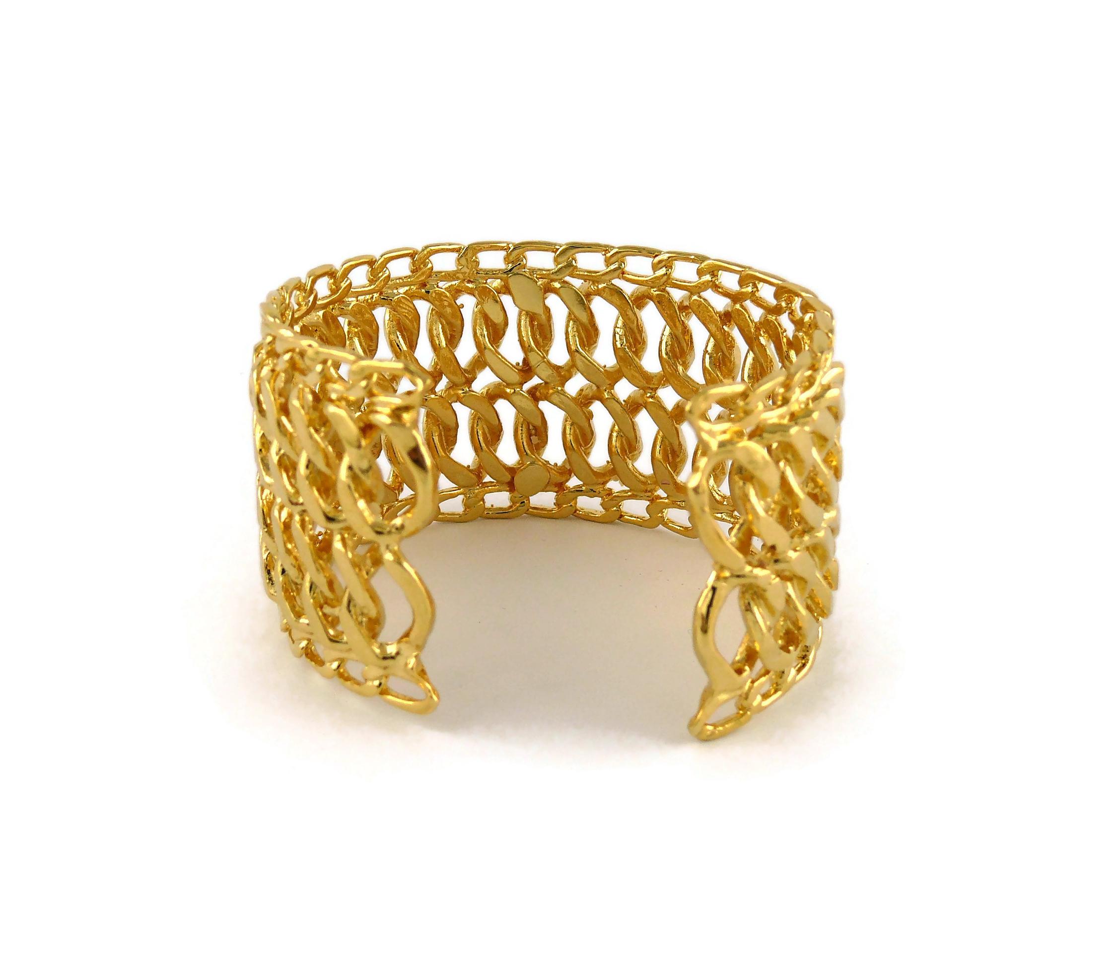 Chanel Vintage Classic Gold Toned Chain Cuff Bracelet For Sale 3