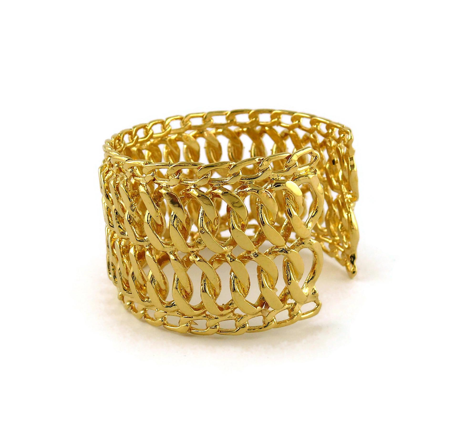 Chanel Vintage Classic Gold Toned Chain Cuff Bracelet For Sale 2