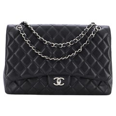 Chanel Vintage Klassische Tasche mit einer Klappe aus gestepptem Kaviar Jumbo