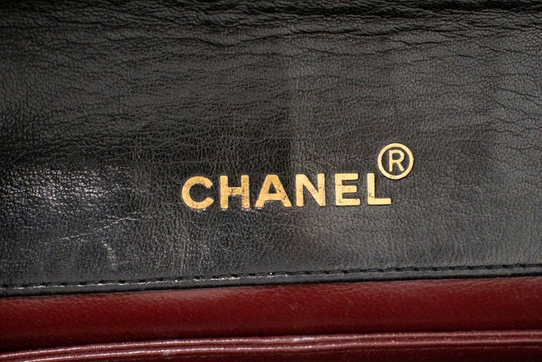 CHANEL Vintage Classic Small Chain Shoulder Bag Single Flap Quilt