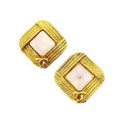 Chanel Vintage Clip-on Earrings