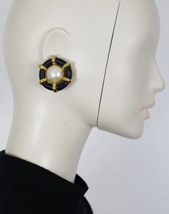 CHANEL Vintage Clip‑On Earrings in Black Leather, Gilt Metal and Faux Pearl 1994