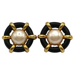 CHANEL Vintage Clip‑On Earrings in Black Leather, Gilt Metal and Faux Pearl 1994