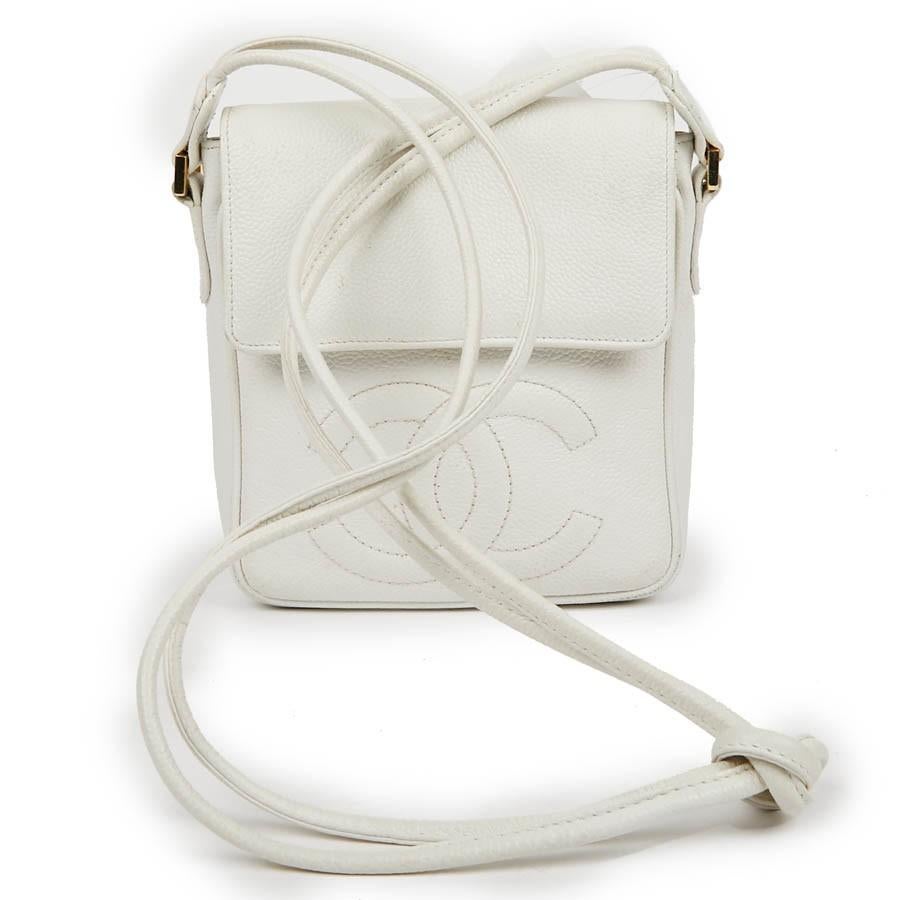 CHANEL Vintage Clutch bag in Grained White Leather In Good Condition In Paris, FR