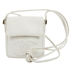 CHANEL Vintage Clutch bag in Grained White Leather