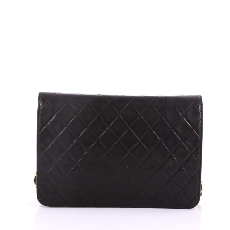 Women's or Men's Chanel Vintage Clutch with Chain Quilted Leather Medium