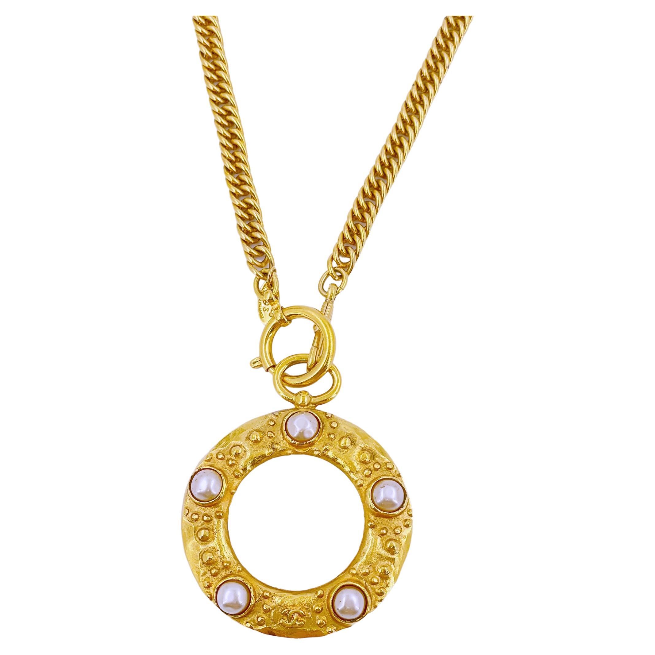 Vintage CHANEL Gold Toned No 19 Perfume Chain Necklace For Sale at 1stDibs