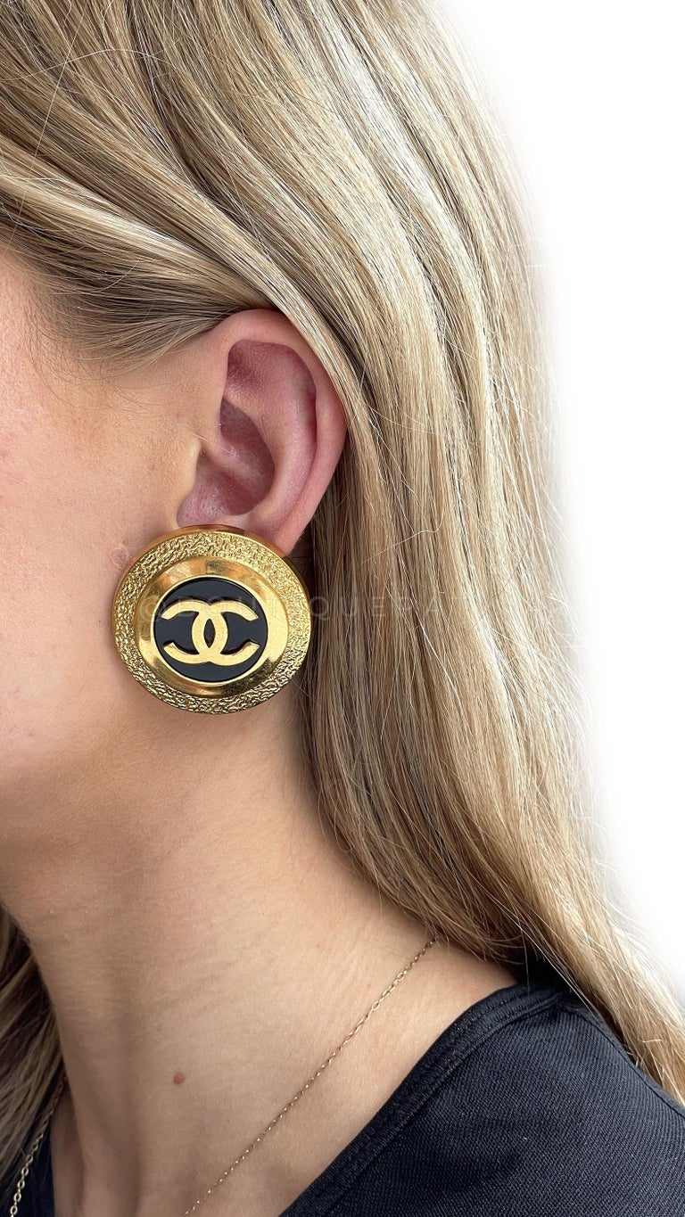 Chanel Vintage Collection 29 Large Oversized Gold and Black Stud Earrings  65774