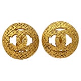 Chanel Vintage Collection 29 Woven Gold Logo Stud Earrings 65526