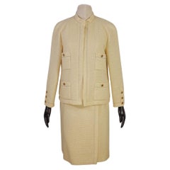 Chanel Vintage Cream Wool Metallic Lurex Skirt Suit