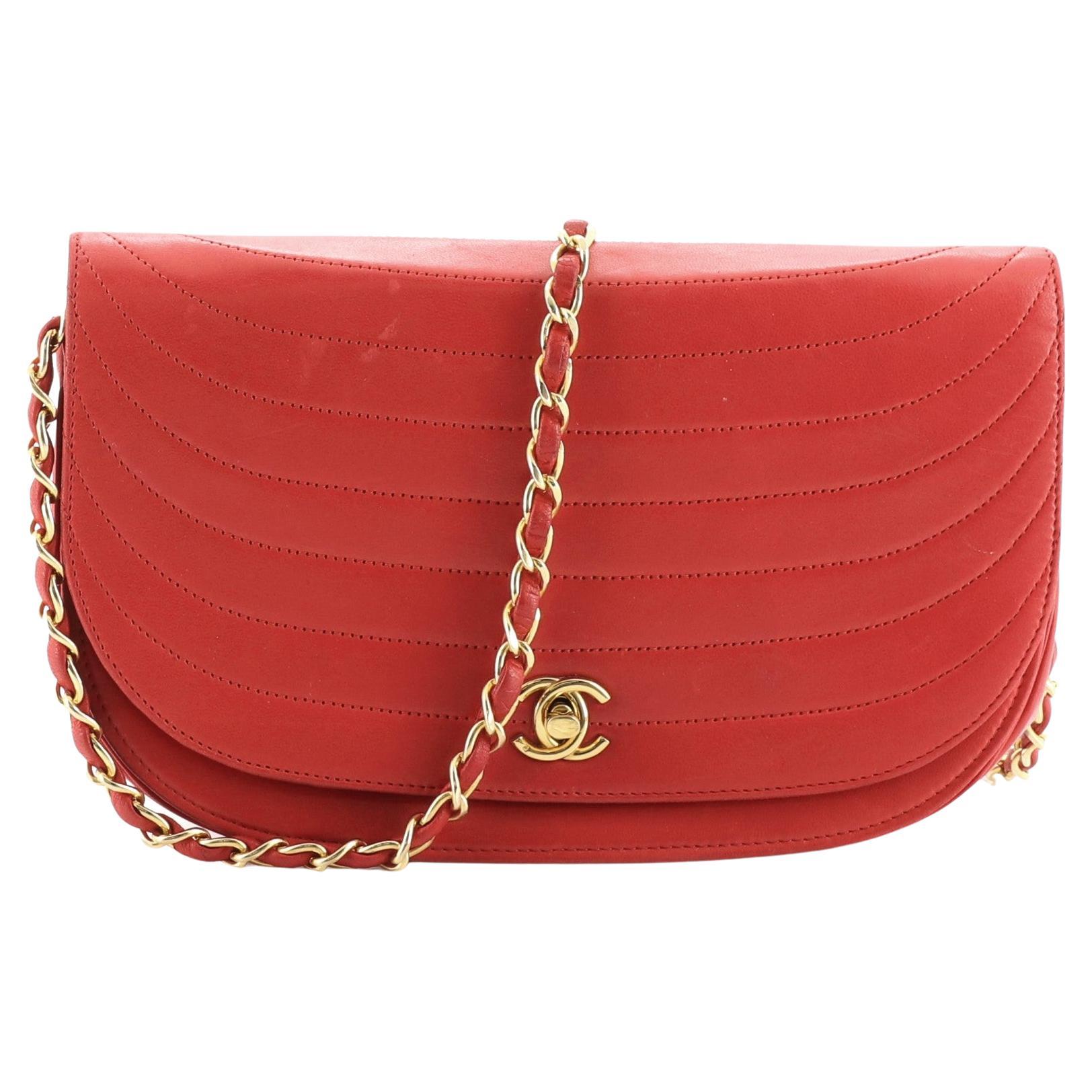 Chanel Vintage Crescent Flap Bag Horizontal Quilted Leather Medium at  1stDibs | chanel crescent bag