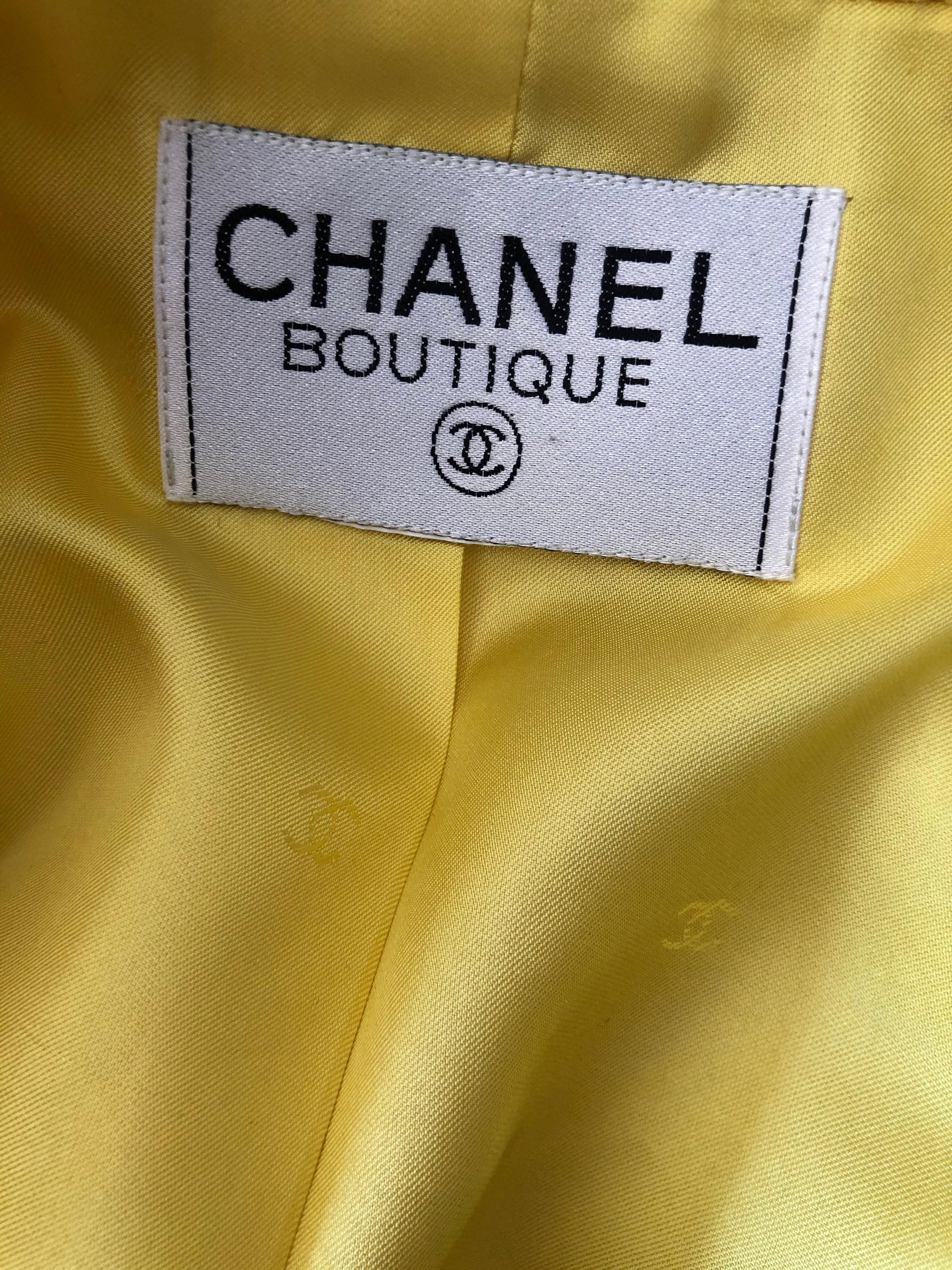 Chanel  Vintage Cropped Yellow Boucle Jacket w CC buttons and Chain Weighted Hem For Sale 3