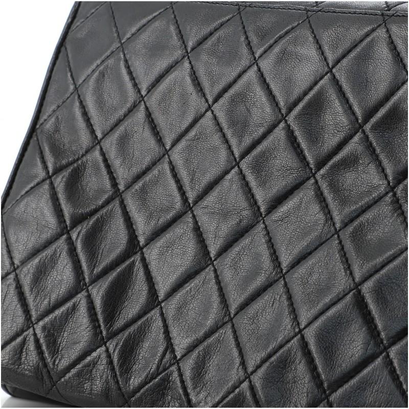 Chanel Vintage Crossover Flap Bag Gestepptes Lammleder Klein 5