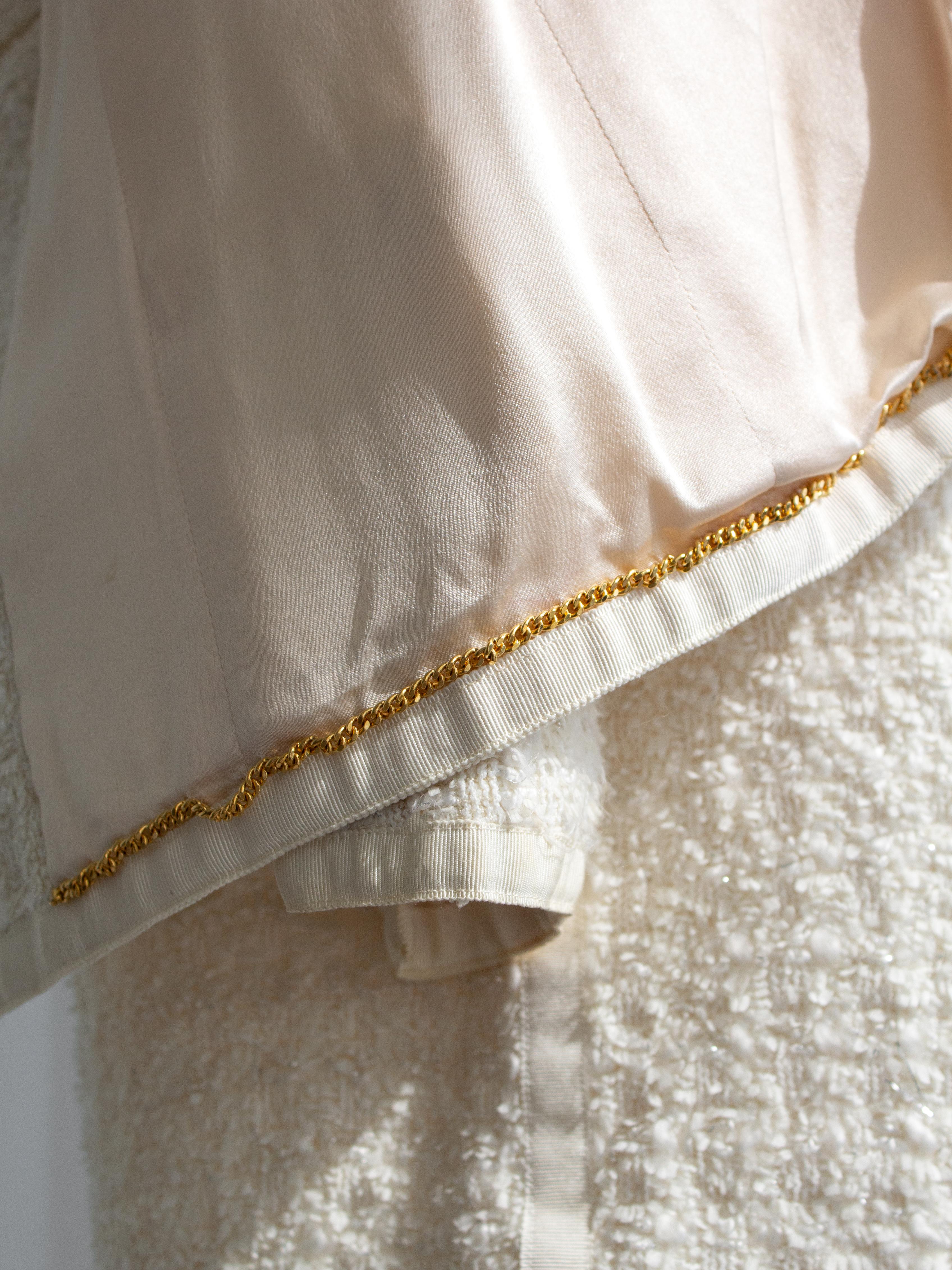 Chanel Vintage Cruise 1992 White Tweed Gold Camellia Flower Buttons Jacket Skirt 8