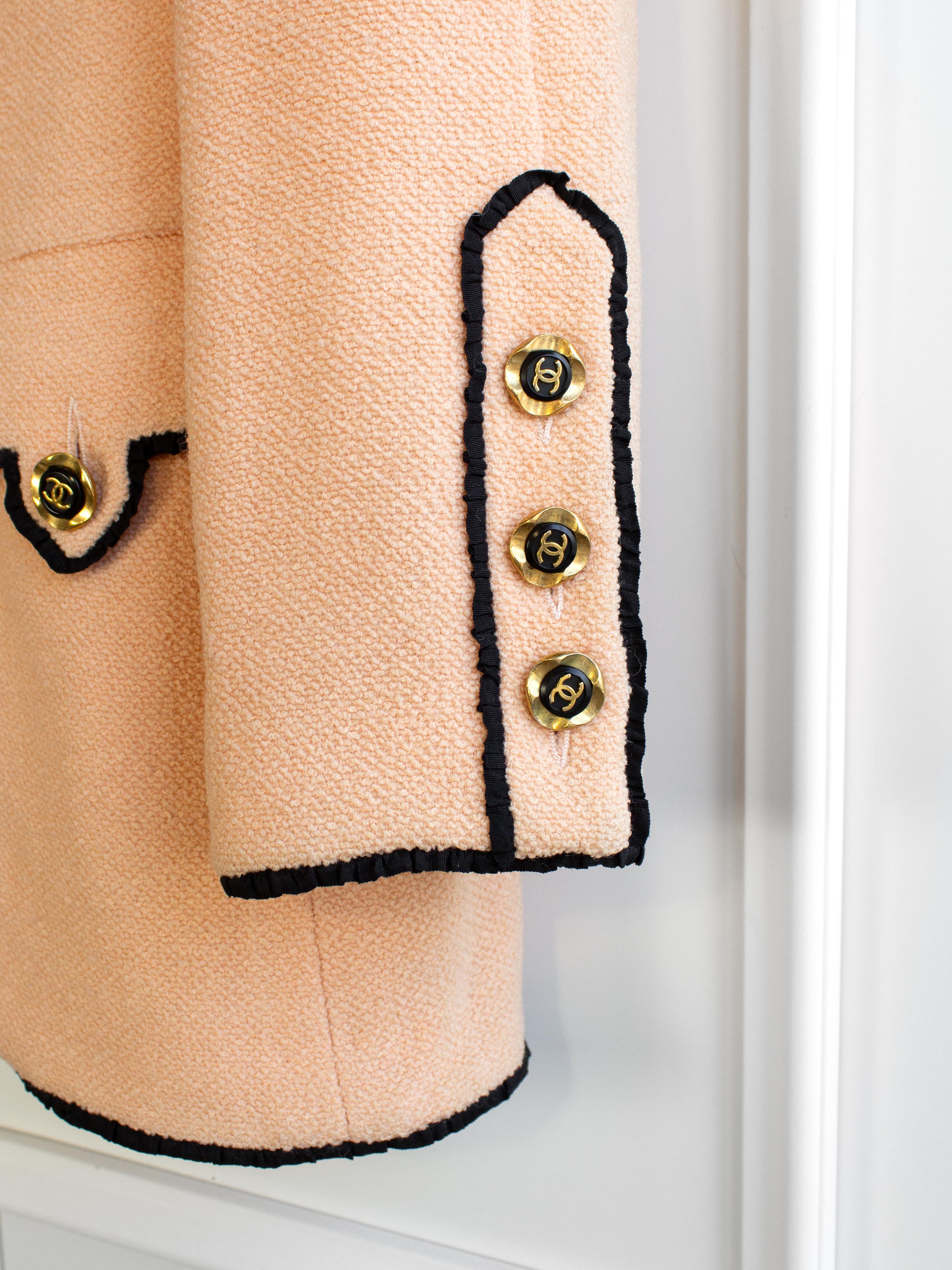 Chanel Vintage Cruise 1994 Peach Black Tweed 94C Jacket 6