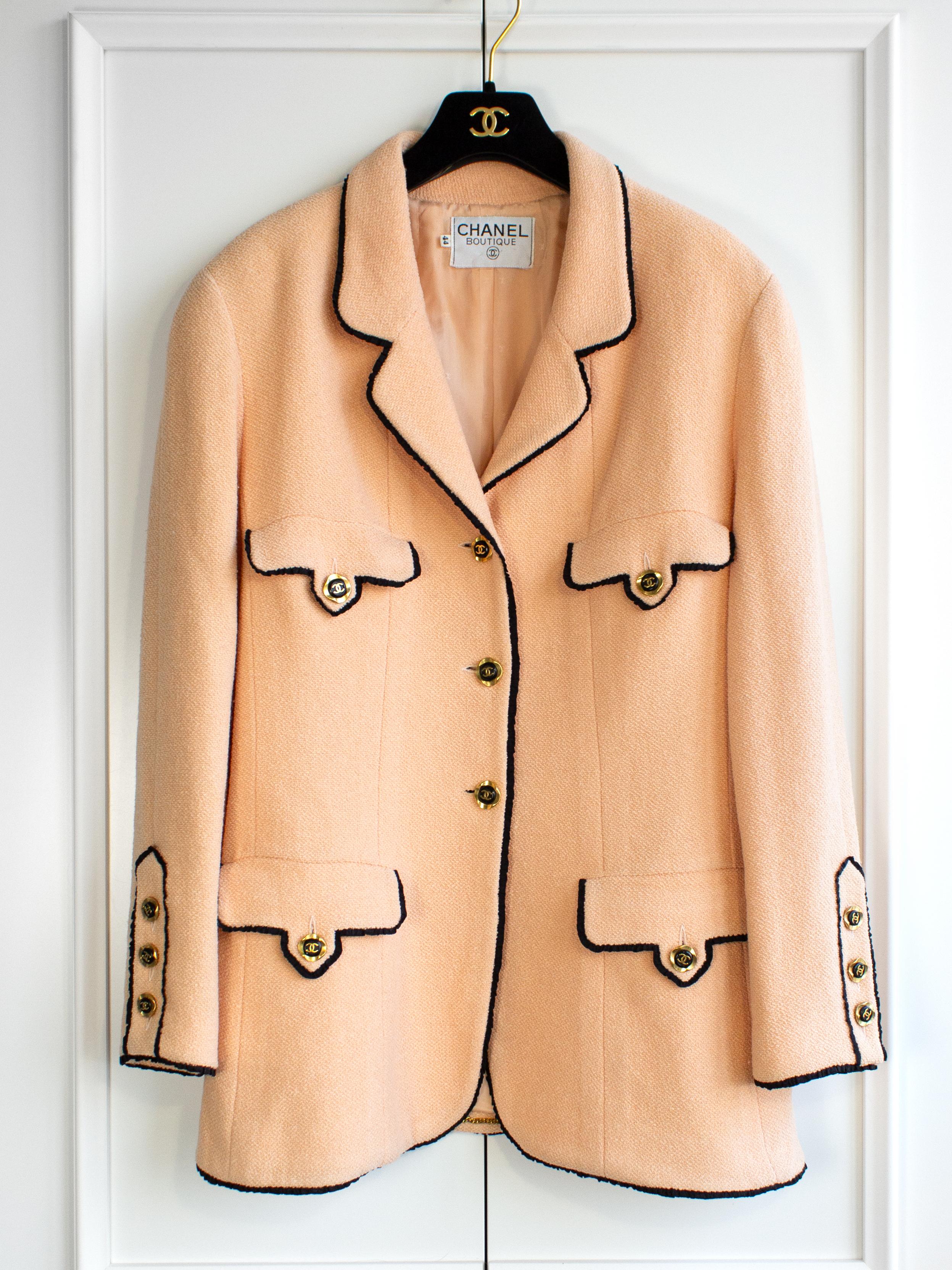 Women's Chanel Vintage Cruise 1994 Peach Black Tweed 94C Jacket
