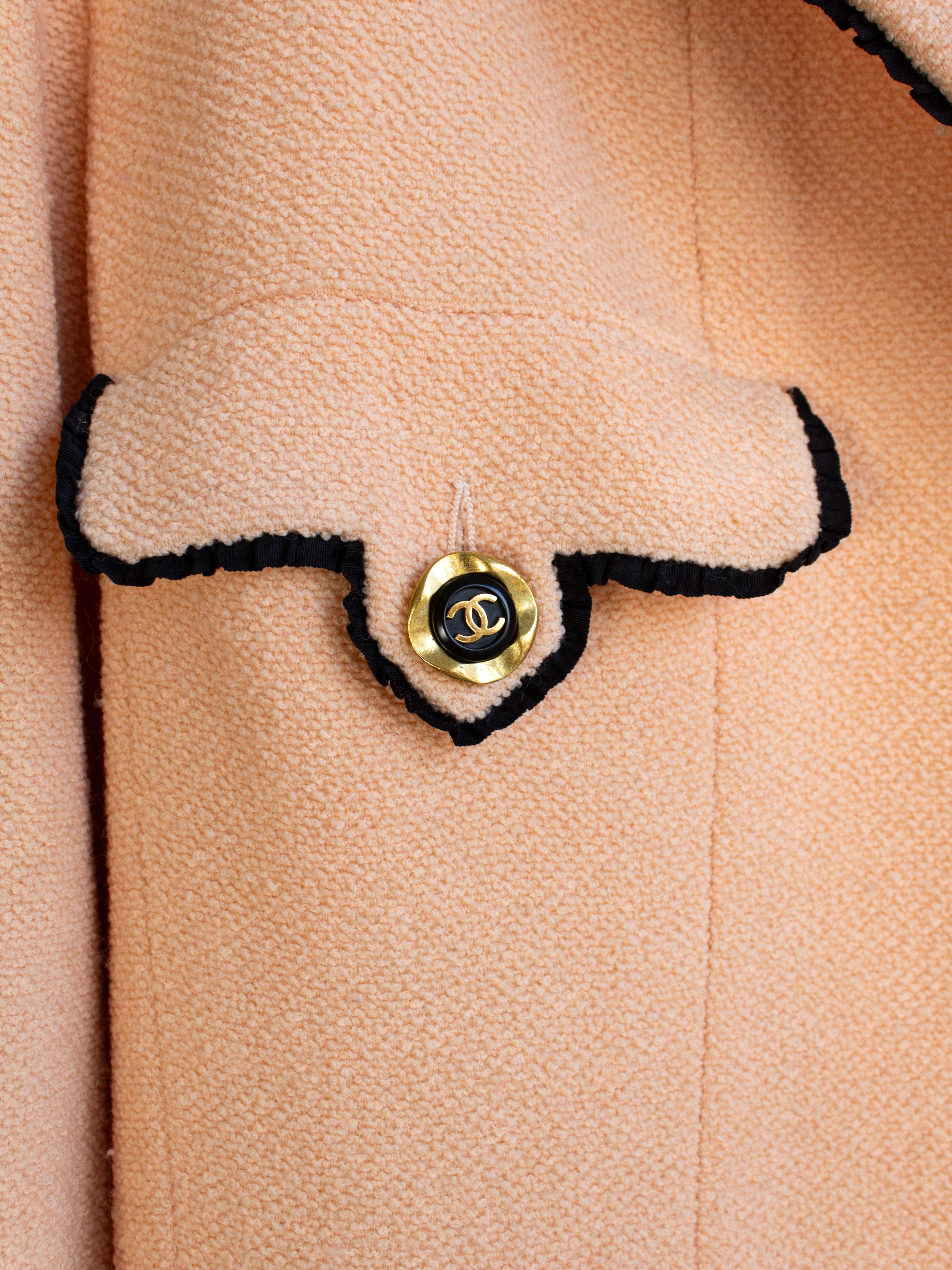 Chanel Vintage Cruise 1994 Peach Black Tweed 94C Jacket 4