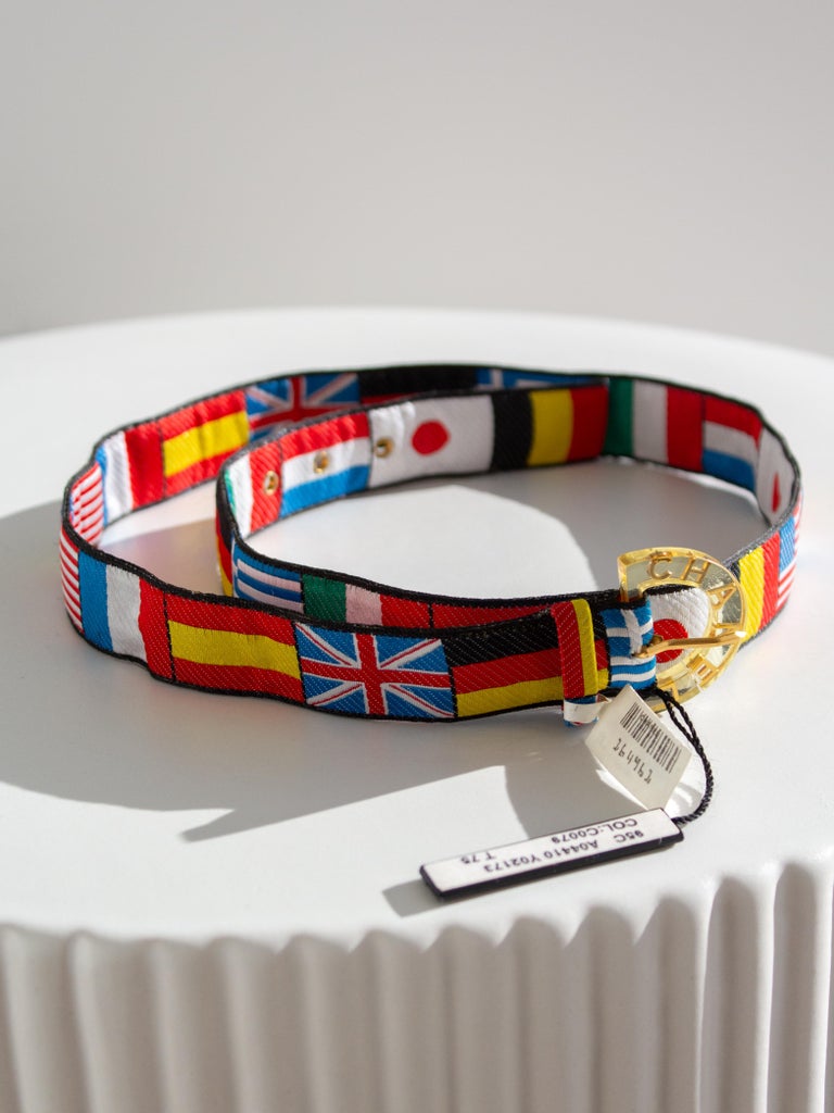 Chanel Vintage Cruise 1995 Multicolor International Flag 95C  display picture 1