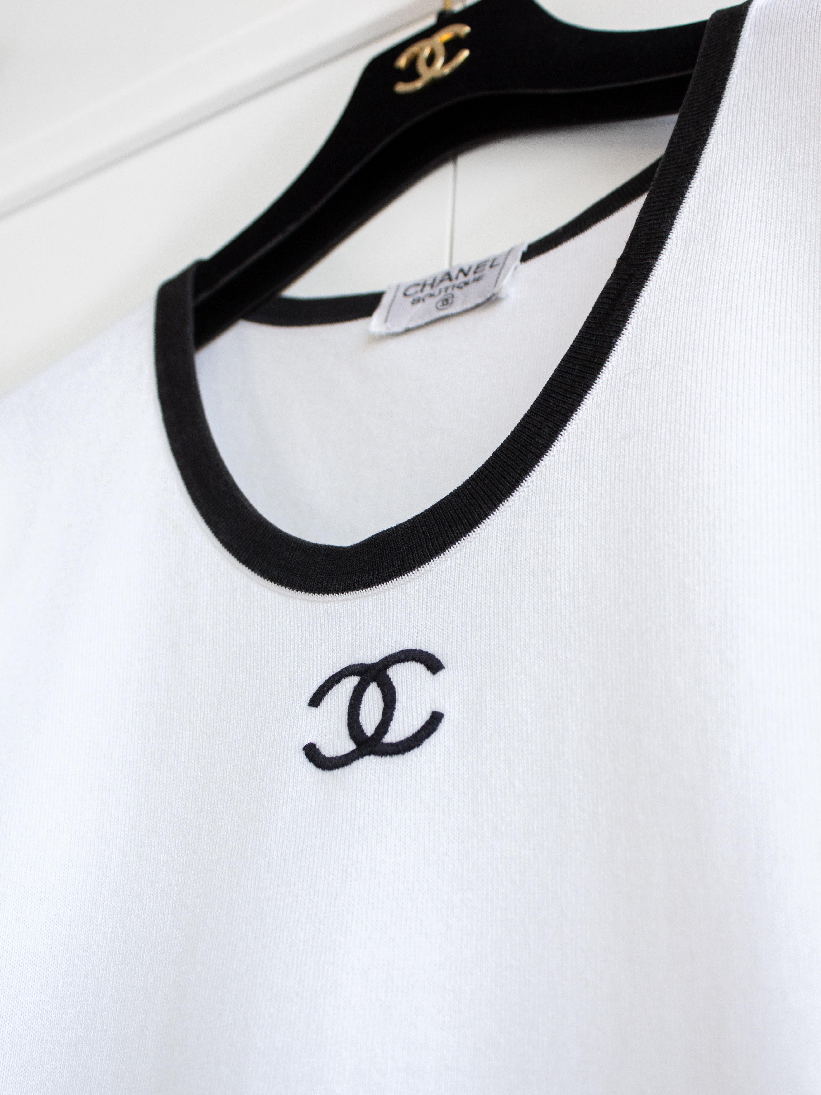 Chanel Vintage S/S1994 White Black Trim CC Logo 94P Cotton T-Shirt Top 1