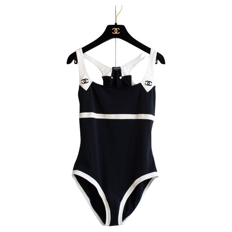 Chanel Vintage Cruise 1996 Black White CC Logo 96C One-piece 