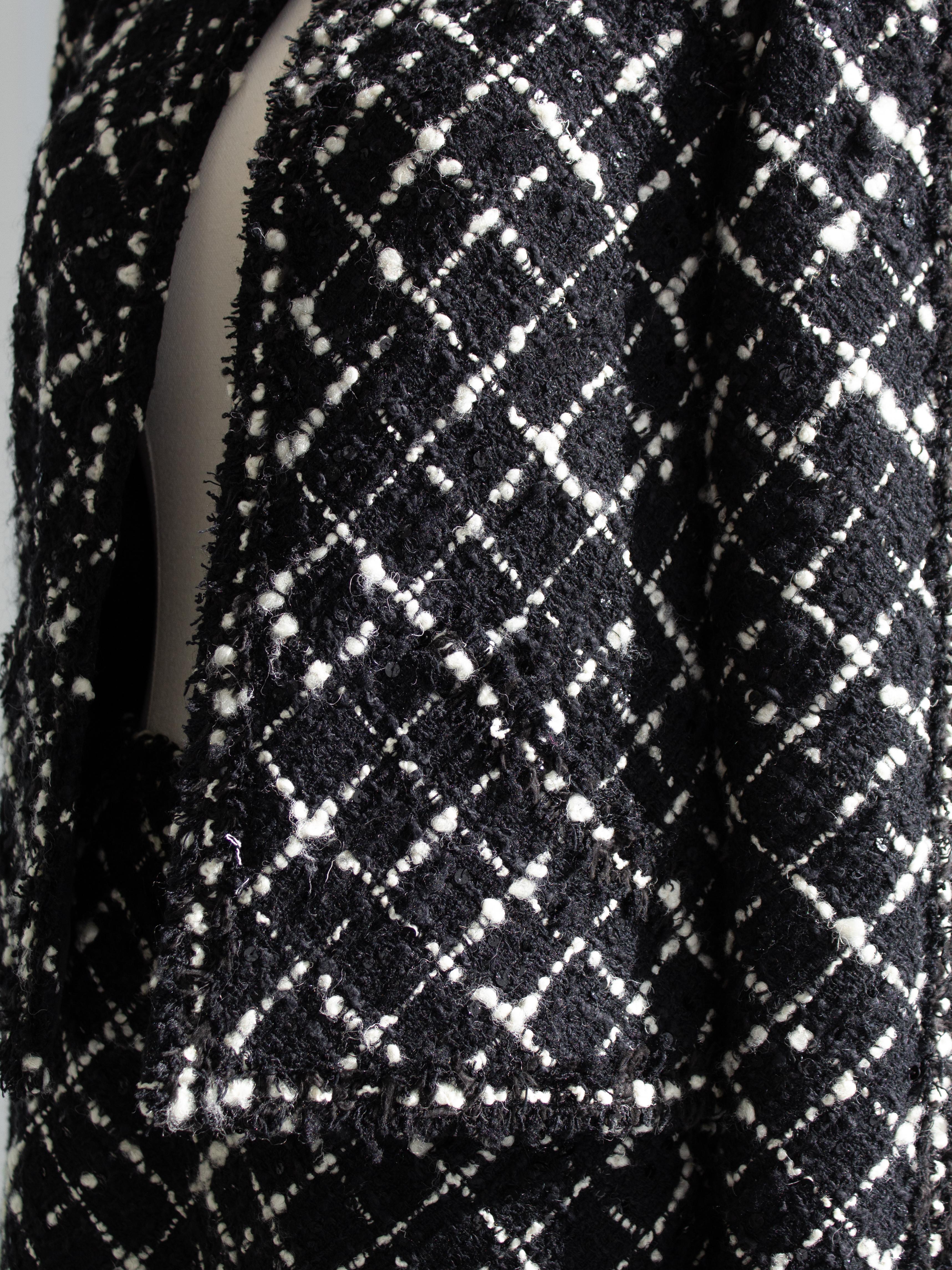 Chanel Vintage Cruise 2003 Black White Embellished Tweed 03C Jacket Skirt Suit 8