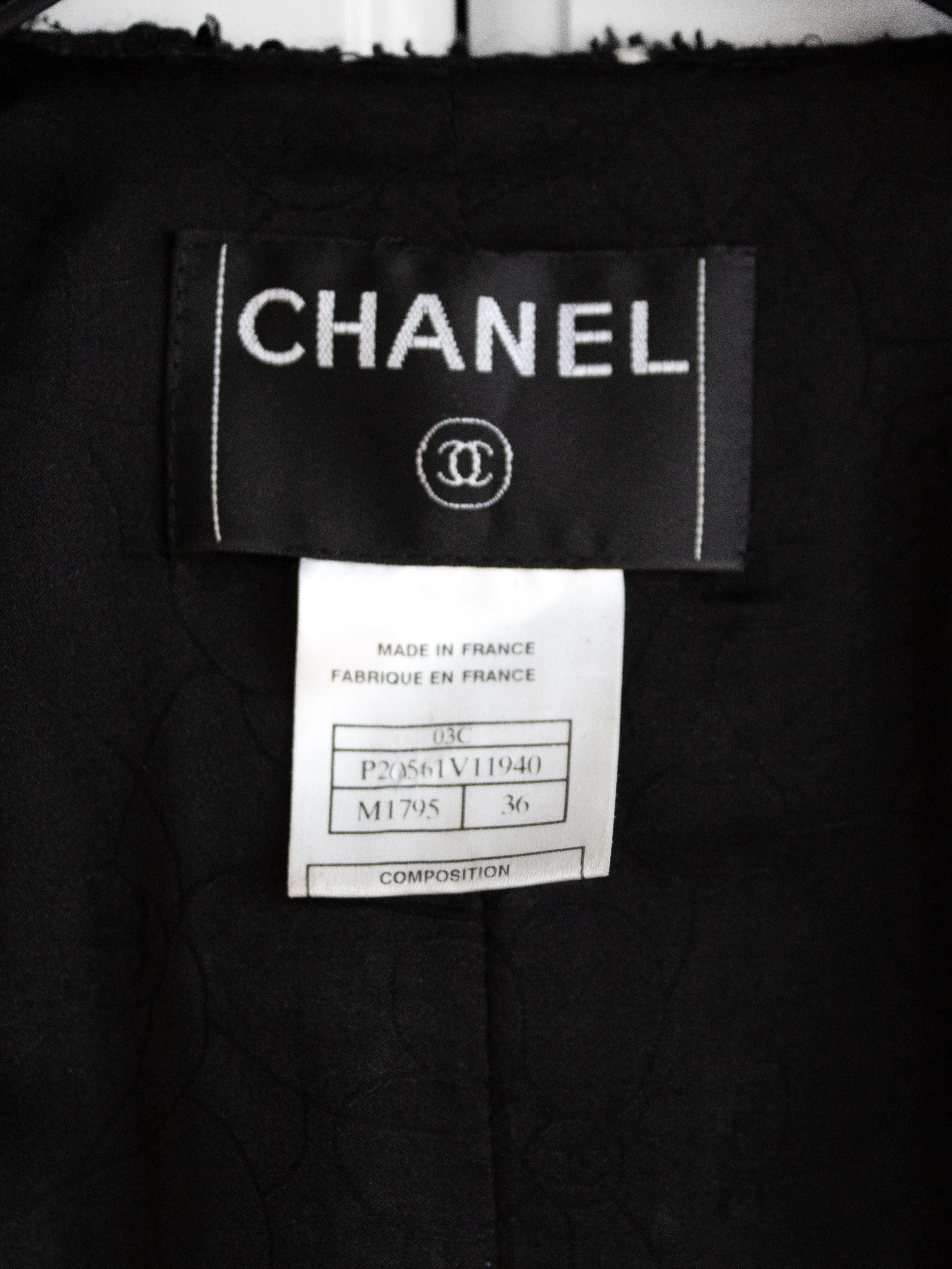 Women's Chanel Vintage Cruise 2003 Black White Sequin Tweed 03C Jacket Skirt Suit