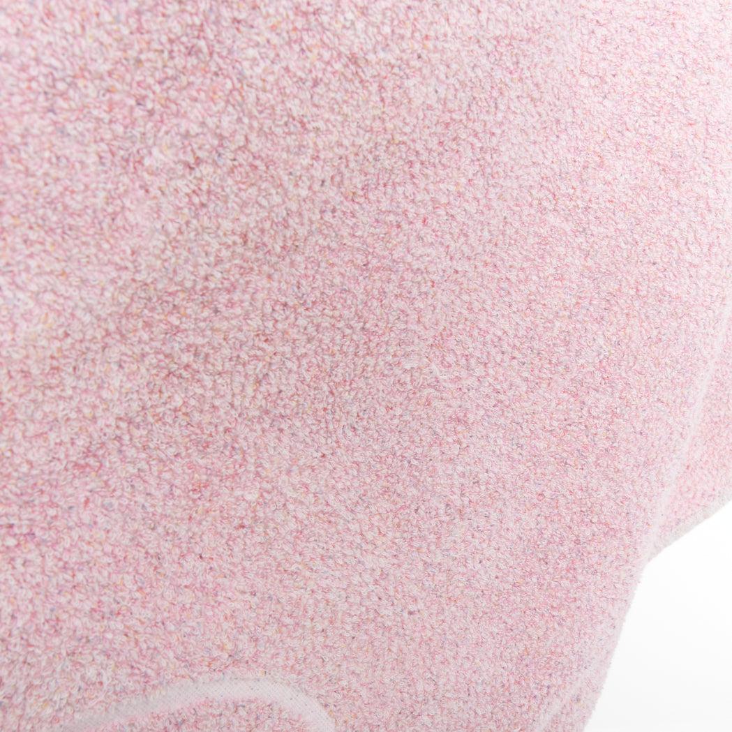 Beige Telo mare Chanel Vintage Cruise rosa 100% cotone boucle CC con logo e frange in vendita